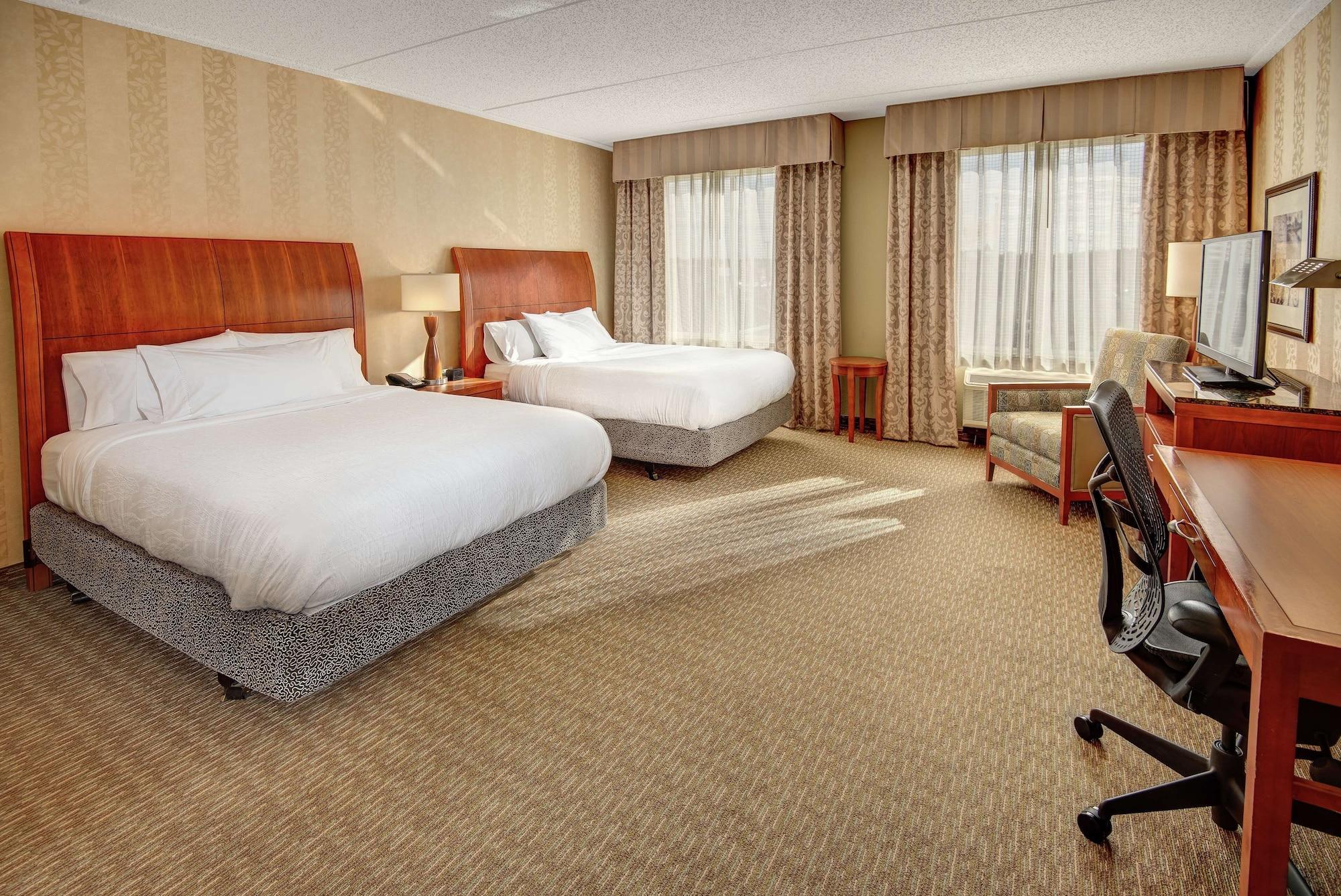 Hilton Garden Inn Lakewood Luaran gambar
