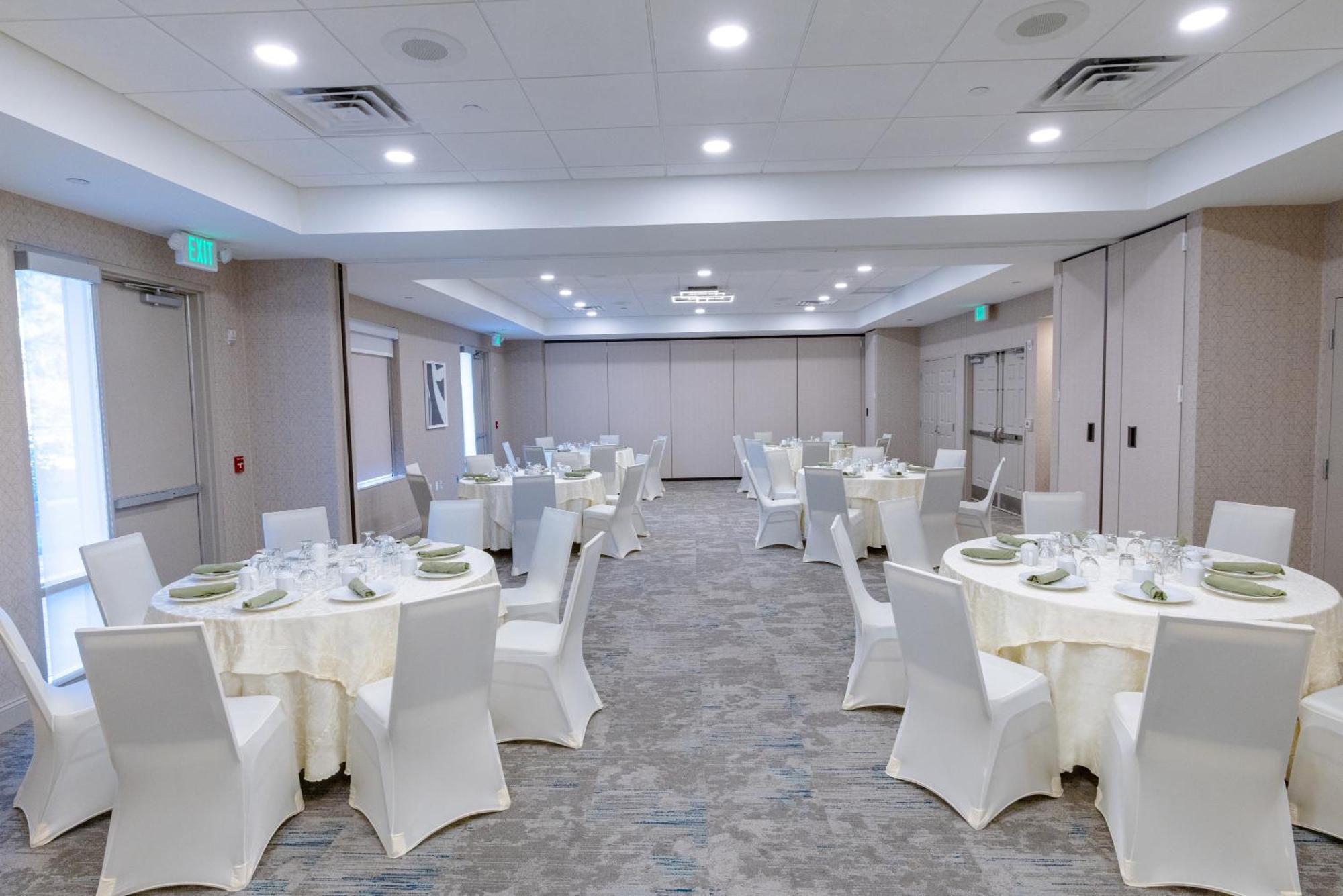 Hilton Garden Inn Lakewood Luaran gambar