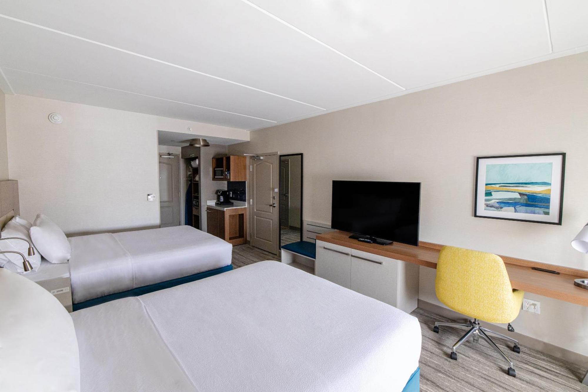 Hilton Garden Inn Lakewood Luaran gambar